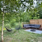Jurta Nad Zegrzem Z Prywatnym Jacuzzi Prázdninový dům Arciechow