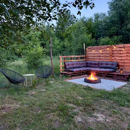 Jurta Nad Zegrzem Z Prywatnym Jacuzzi Casa vacanze