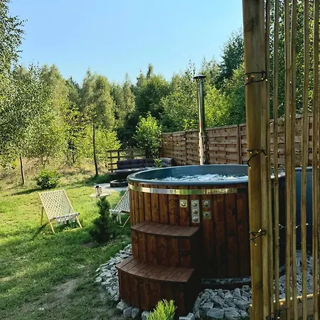 Holiday home Jurta Nad Zegrzem Z Prywatnym Jacuzzi Arciechow